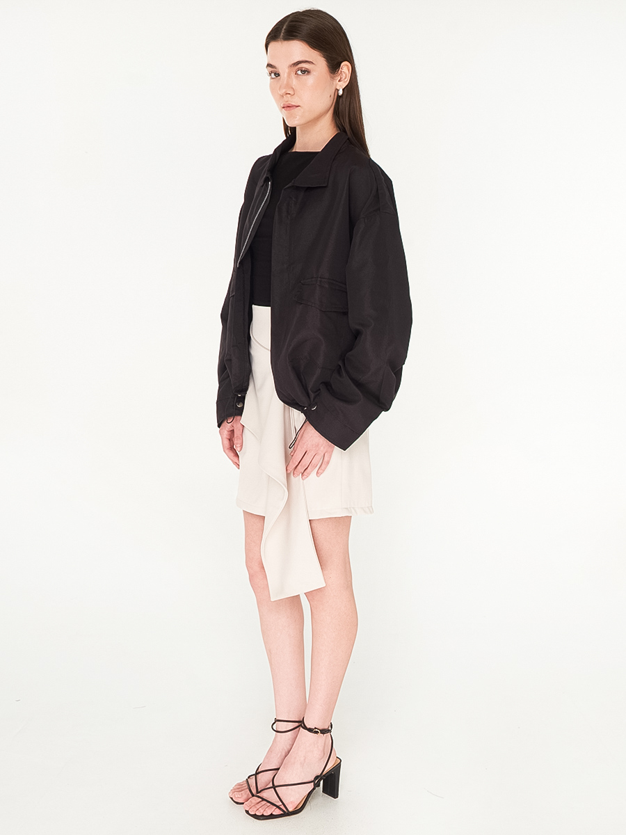 Off-Duty Trench Black - Image 4