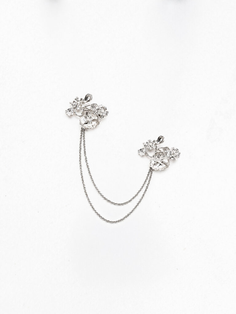 Usaki Brooch Silver Usaki Brooch Silver
