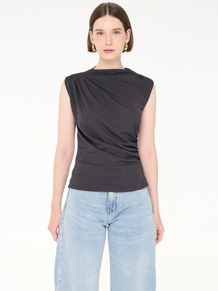 Mae Drapery Anagram Top Black